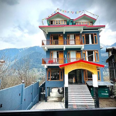 Hotel Sakura Palace Manāli Buitenkant foto